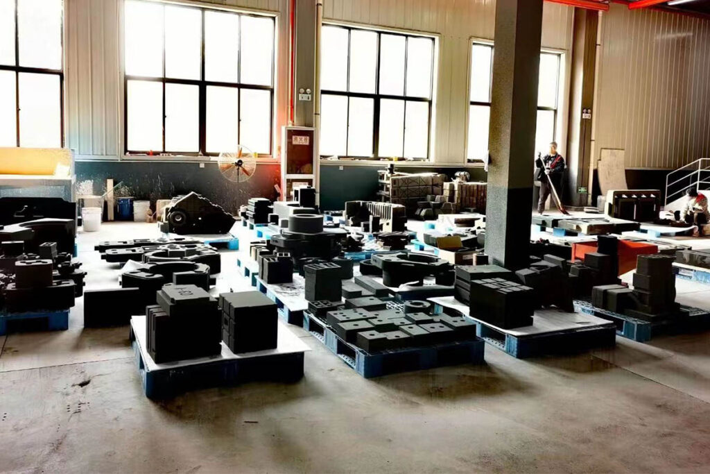 Kü?ük parti kum d?kümü